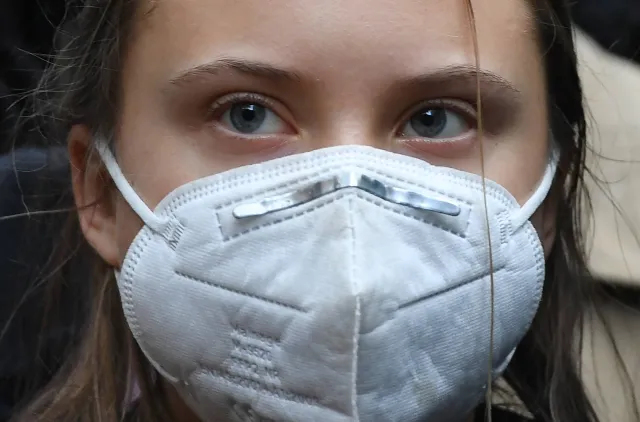 Asymetryczna wojna. Greta Thunberg poprowadzi nas do zwycięstwa?