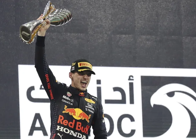 Protesty Mercedesa odrzucone. Verstappen mistrzem świata F1