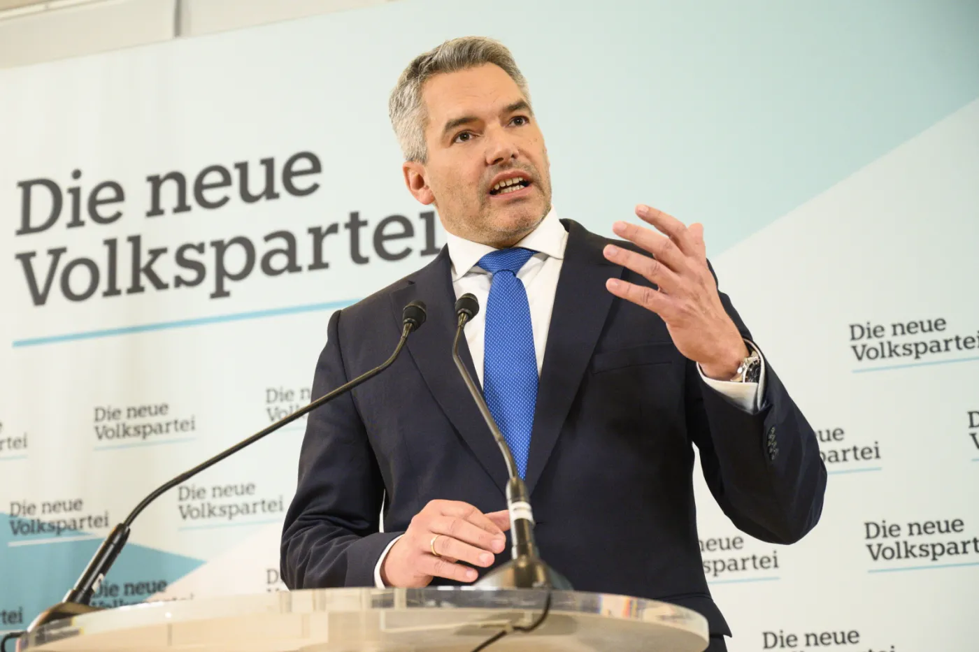 Szef MSW Karl Nehammer nowym kanclerzem Austrii