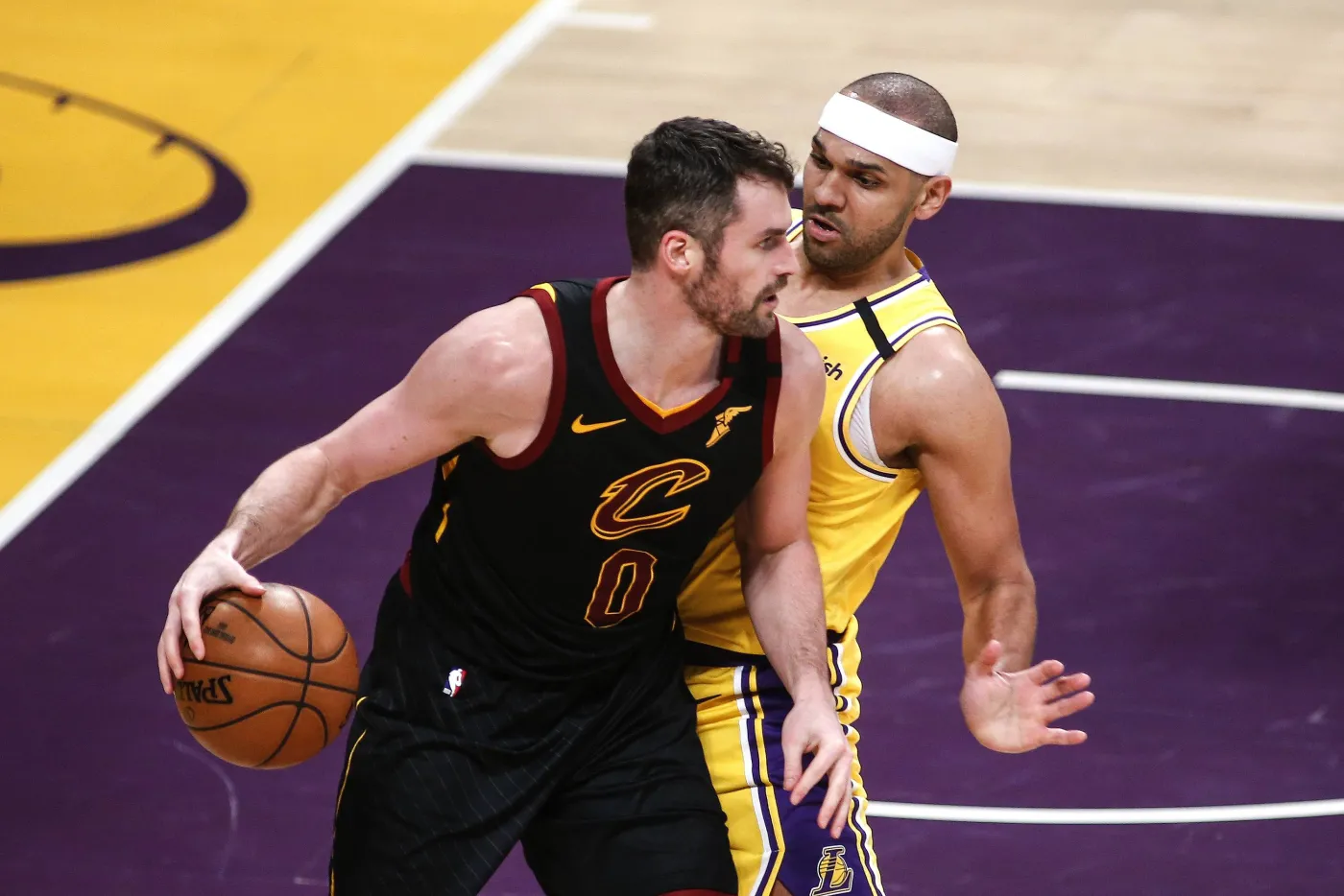 NBA. Wysokie zwycięstwa Cavaliers i Spurs