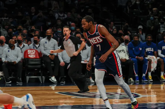 Liga NBA. Nets pokonali Pelicans, ale stracili Duranta