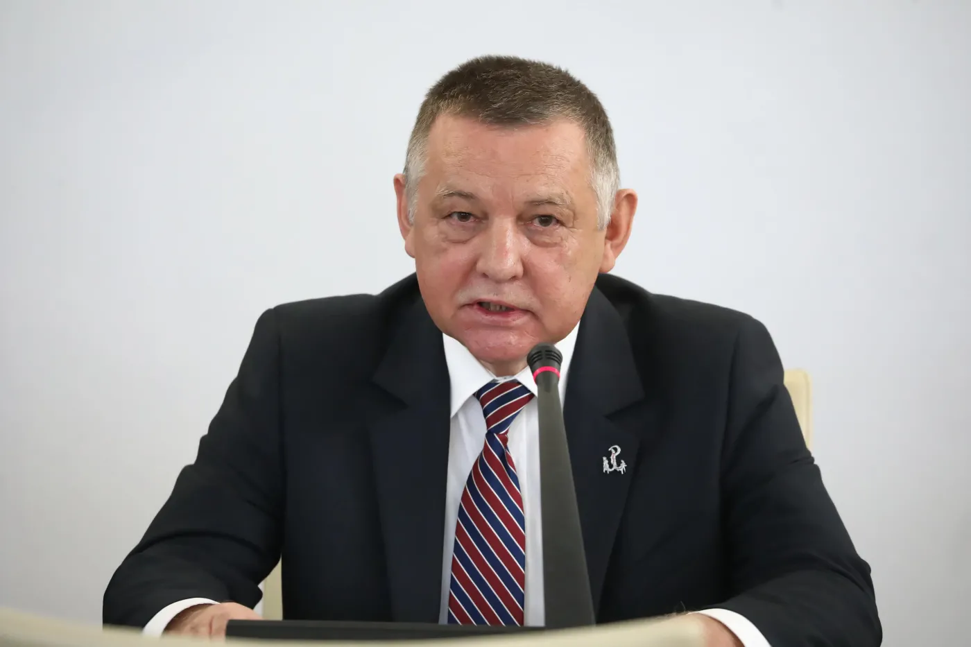 Banaś ujawnia, kto stoi za jego "nielegalną inwigilacją"