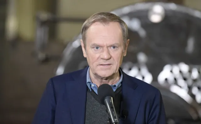 Tusk: Ludzie boją się ze mną spotkać, bo obawiają się za to represji