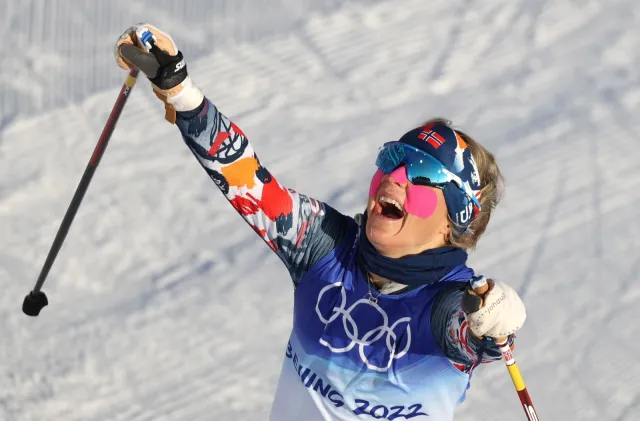 Johaug mistrzynią olimpijską w biegu łączonym. Marcisz w drugiej "10"