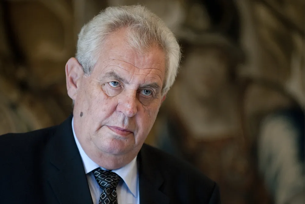 Prezydent Czech wyszedł ze szpitala