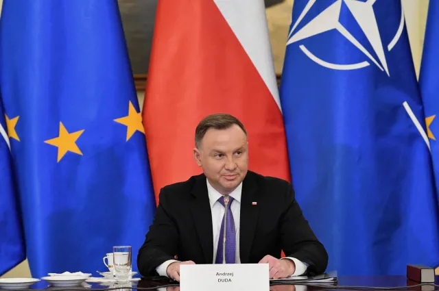Prezydent Duda zawetował "lex Czarnek"