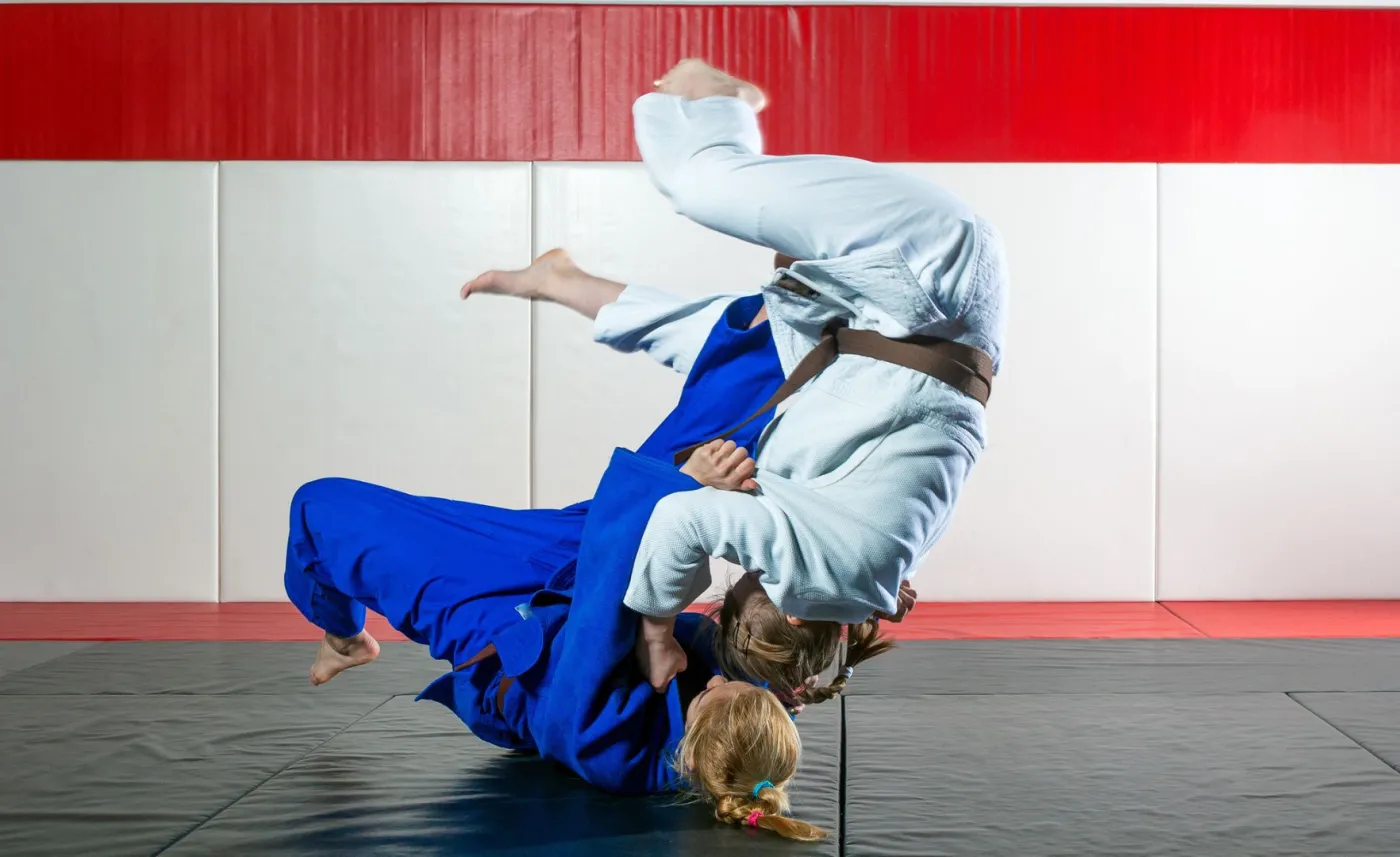 IJF zlitowała się nad judokami z Rosji. Starty tylko pod neutralną flagą