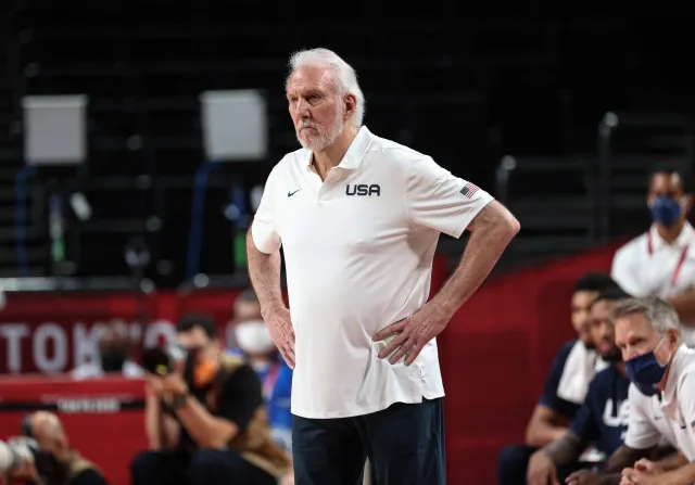 NBA. Trenerski rekord Popovicha, kolejna "50" LeBrona Jamesa