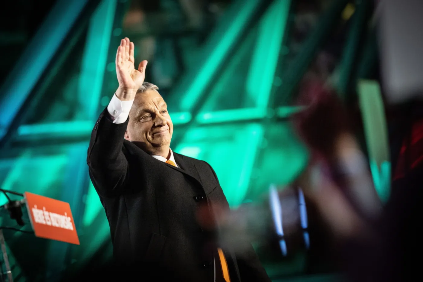 KE uruchamia mechanizm warunkowości w budżecie UE przeciwko Węgrom