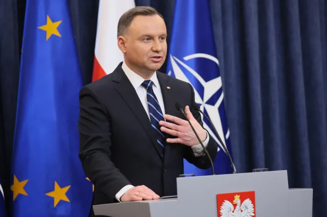 "Było to bardzo merytoryczne spotkanie". Prezydent po posiedzeniu RBN