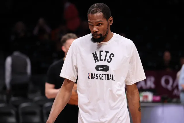 Kevin Durant znów zainwestował w klub piłkarski. Tym razem kobiecy