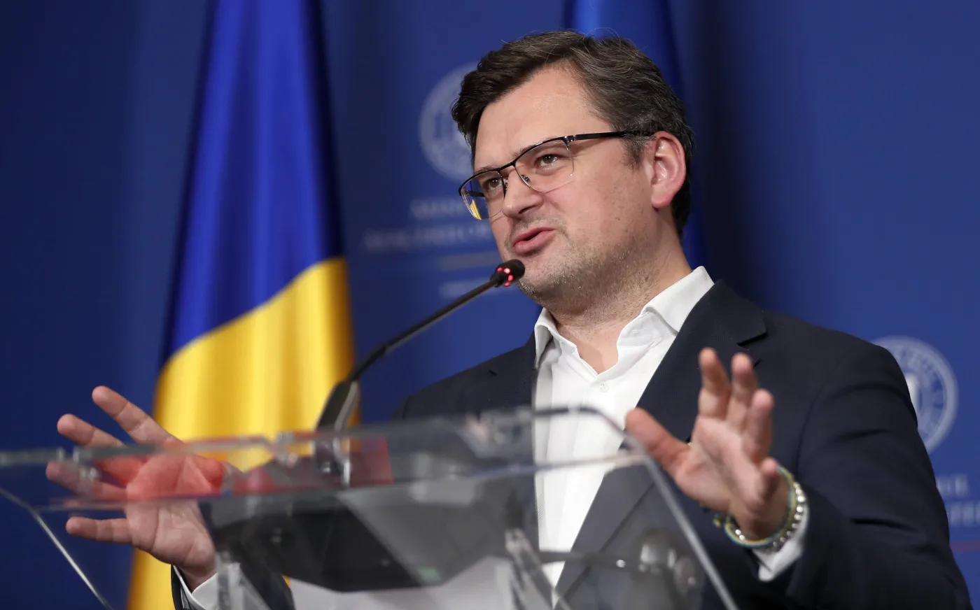 Kułeba wzywa "konie trojańskie" Rosji w UE do zmiany postawy. "Historia wszystkich osądzi"
