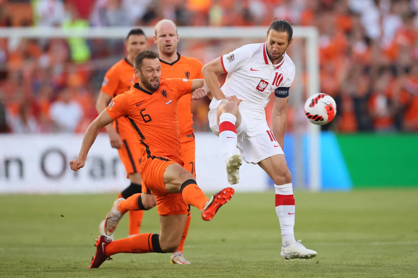 Grzegorz Krychowiak: Jak się prowadzi 2:0 i traci dwa gole, to pojawiają się niedosyt i złość