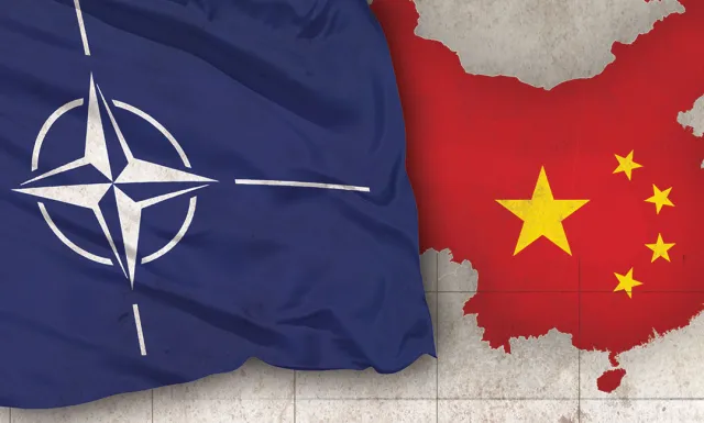 Chiny przyłapane na fake newsie. Wideo wymierzone w NATO obejrzano ponad milion razy