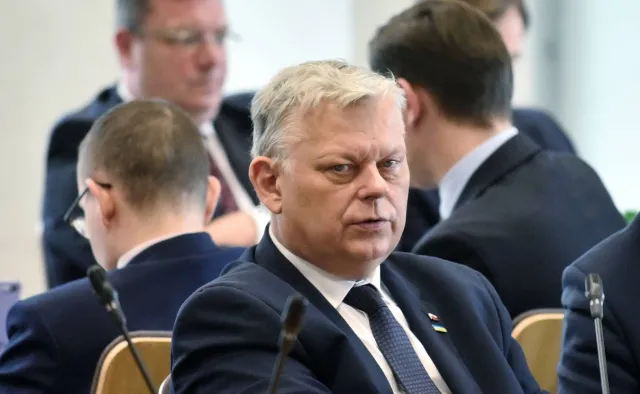 Suski: Tusk jest coraz bardziej zdesperowany... opowiada bajki dla niegrzecznych dzieci