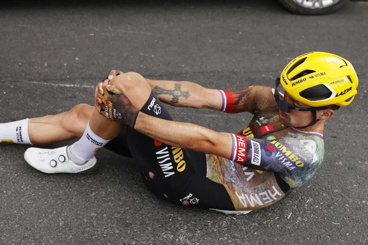Primoz Roglic sam sobie nastawił bark. "Robiłem to już wcześniej"