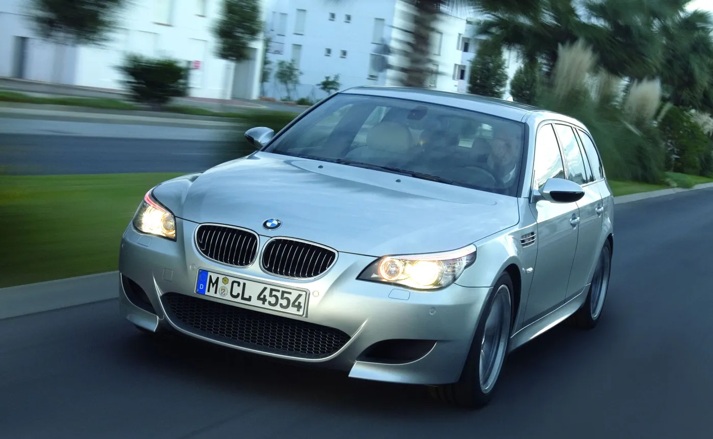 BMW M5 (E60/61)
