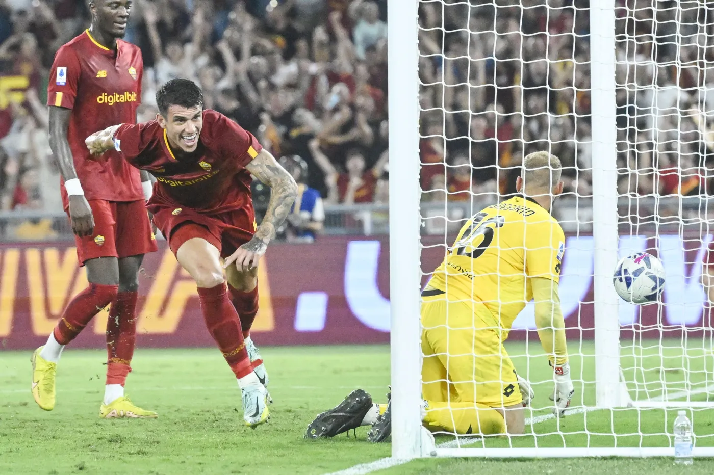 Roma i Inter wykorzystały potknięcie AC Milan [WIDEO]