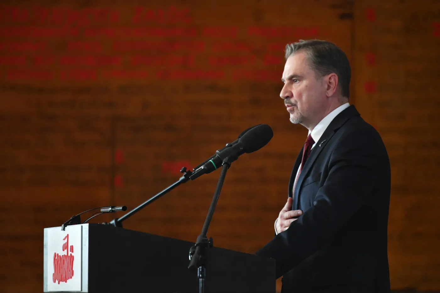 Piotr Duda reaguje na słowa Danuty Wałęsy: Nikt nikogo nie gumkuje