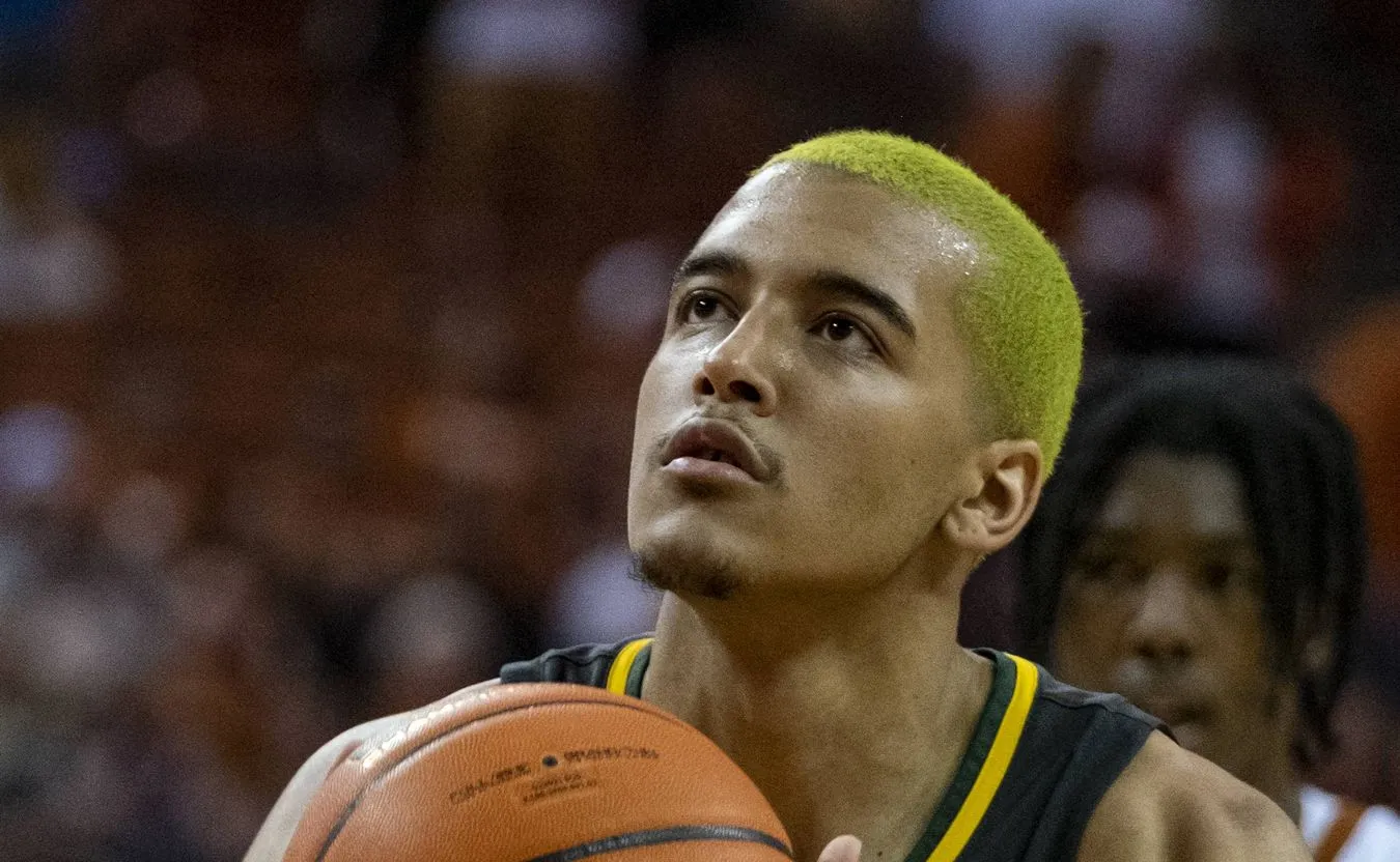 Liga NBA. Punktowy rekord Sochana, trzecie z rzędu zwycięstwo Spurs