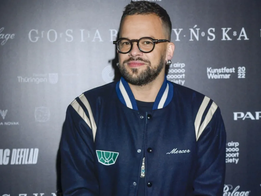 Michał Piróg dokładnie wie, gdzie chciałby spędzić starość i czekać na śmierć. Oryginalnie?