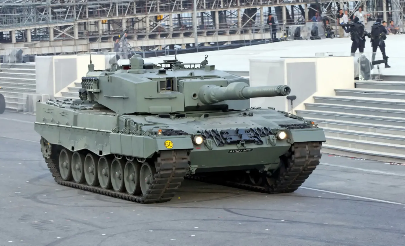 Hiszpania przekaże Ukrainie czołgi Leopard i transportery M113