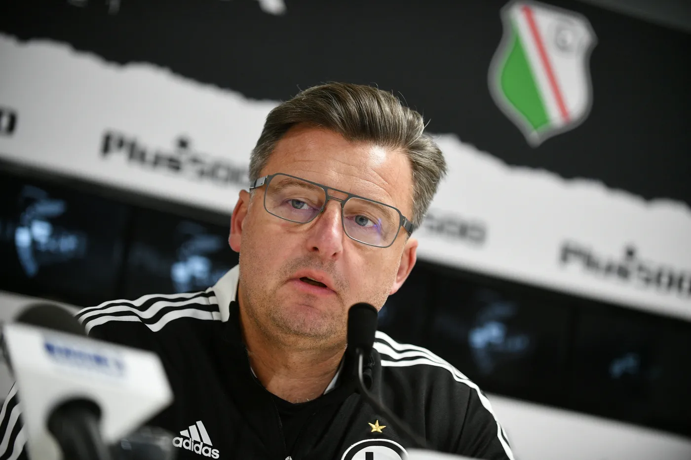 Kosta Runjaic: Krychowiak w Legii? Na pewno by nam się przydał