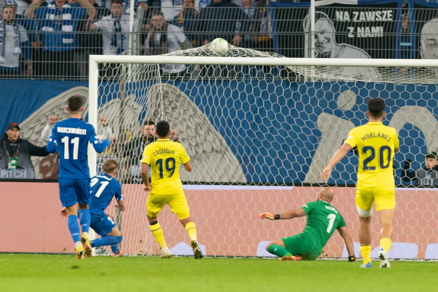 Lech jak wytrawny bokser. Wypunktował Villarreal i może cieszyć się z awansu
