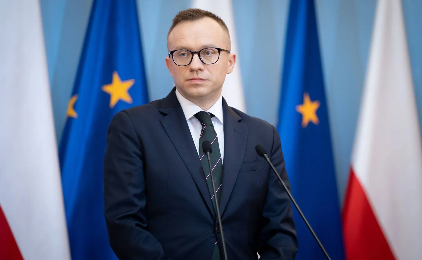 Soboń o KPO: Mam nadzieję, że Solidarna Polska zejdzie z tej drogi