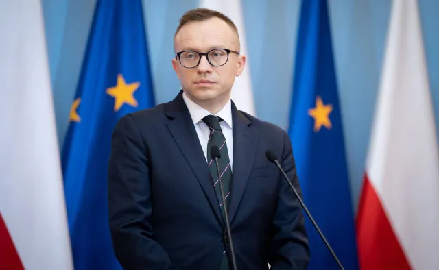 Soboń o KPO: Mam nadzieję, że Solidarna Polska zejdzie z tej drogi