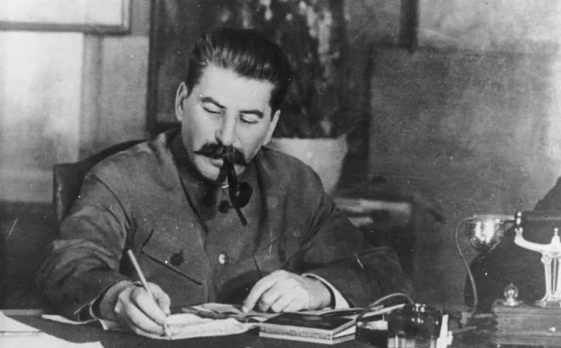 "Od Putina do Stalina. Wokół agresji na Ukrainę"