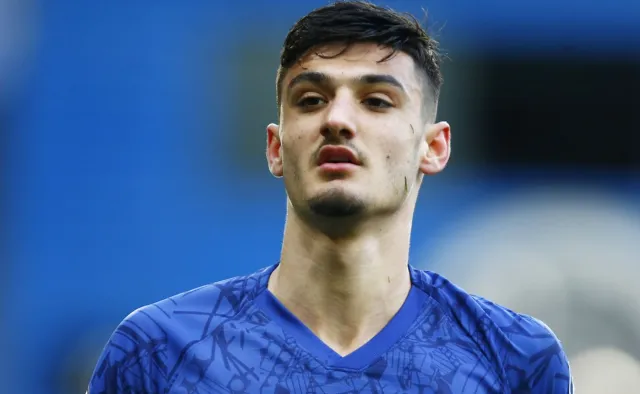 Napastnik Chelsea Armando Broja nie zagra do końca sezonu