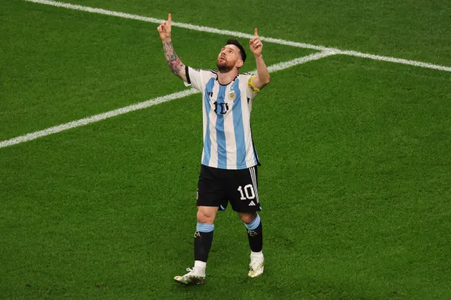 Wielki mecz Messiego. Argentyna w ćwierćfinale mistrzostw świata [WIDEO]
