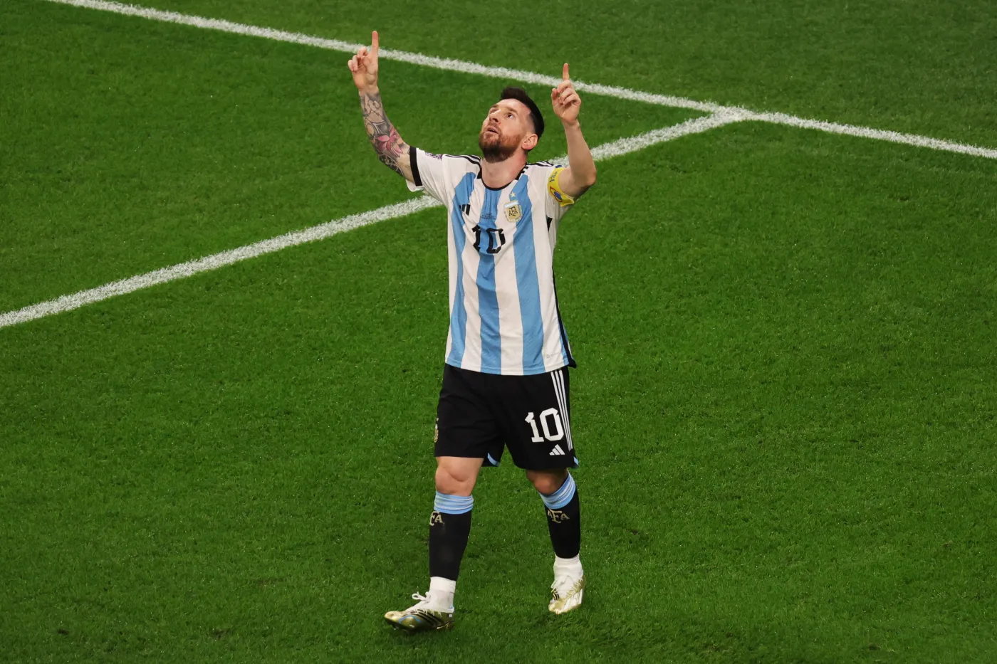 Wielki mecz Messiego. Argentyna w ćwierćfinale mistrzostw świata [WIDEO]