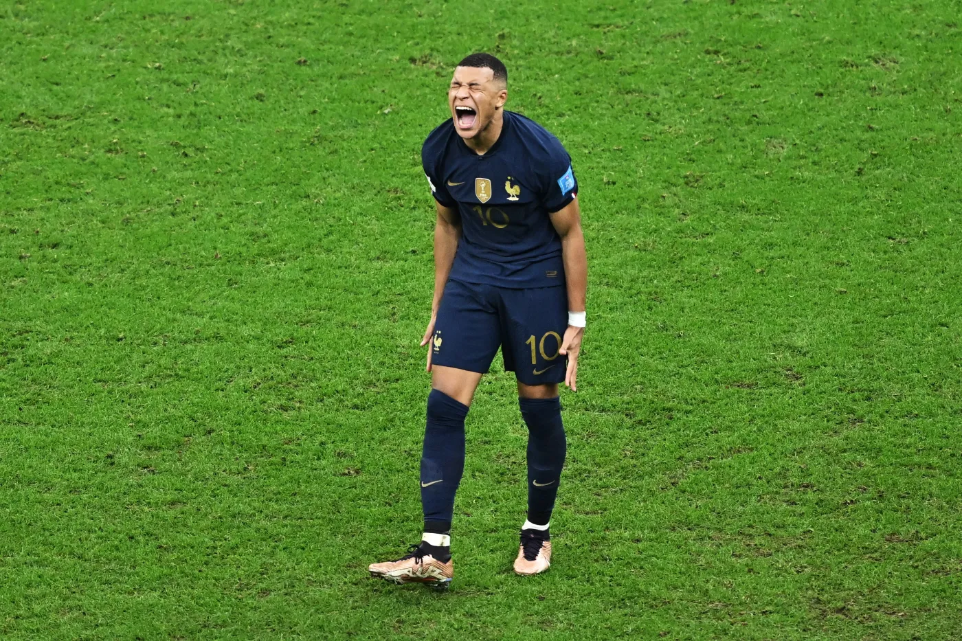 Mbappe zrezygnował z urlopu. Już wrócił do treningów z PSG