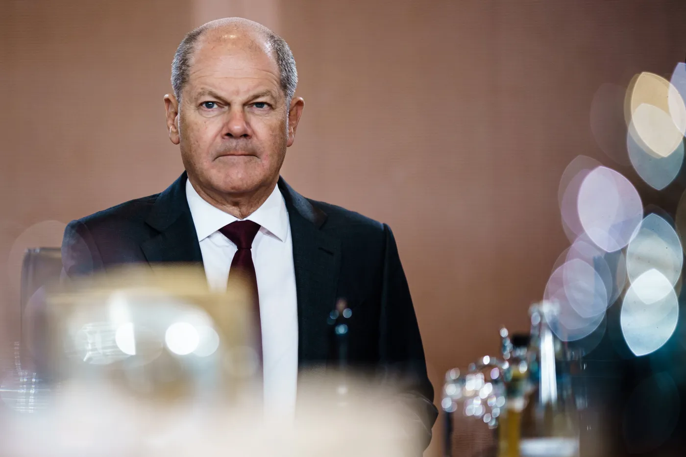 Scholz dogaduje się z Putinem? "Bardzo niepokojące doniesienia"