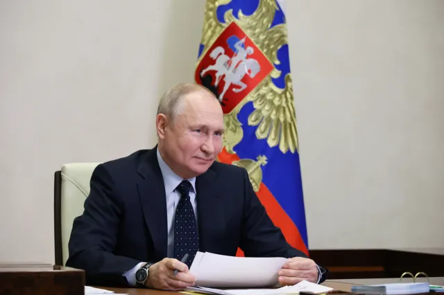 "Putin chce bronić resztek dawnej świetności, poświęcając własną przyszłość"