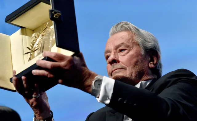 Alain Delon i eutanazja. "Odejdę z tego świata bez żalu"