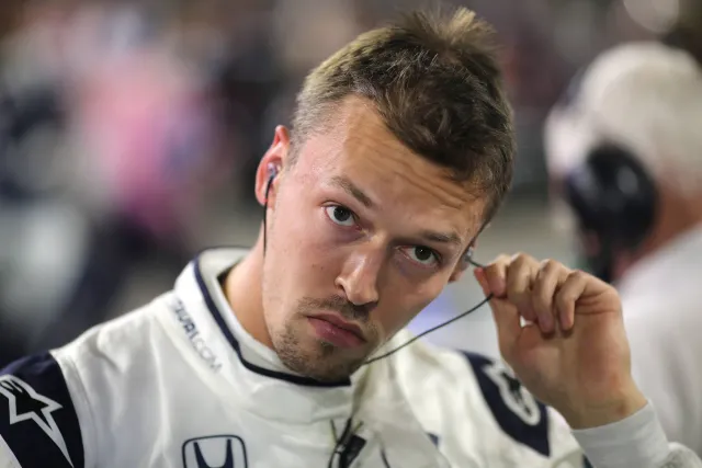 Daniił Kwiat podpisał kontrakt z Lamborghini. Rosjanin będzie rywalizował z Robertem Kubicą