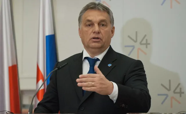Orban: Imigranci sprowadzani do Europy przez Sorosa zagrażają równouprawnieniu kobiet