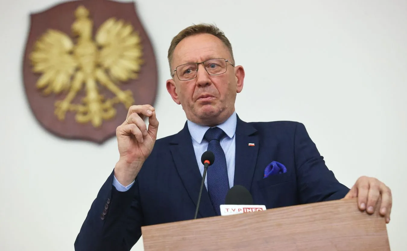 Decyzja o wypłacie 100 mln euro dla rolników wciąż przekładana. Telus składa obietnicę