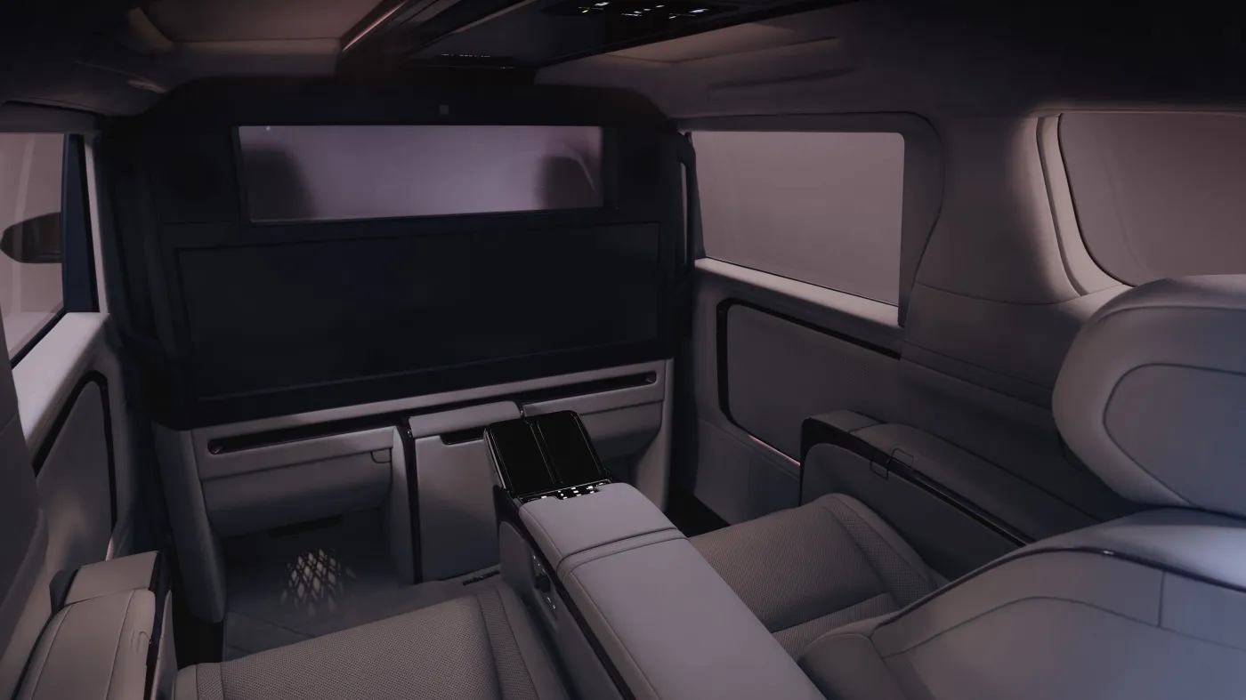 Lexus LM 350h