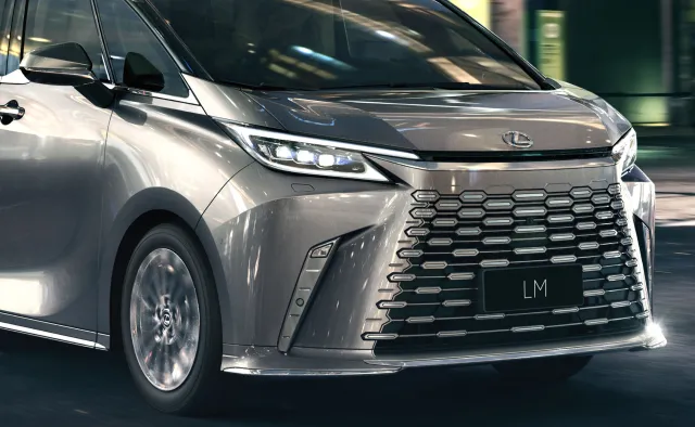 Nowy Lexus już w Polsce! Cena? Japończycy zaszaleli