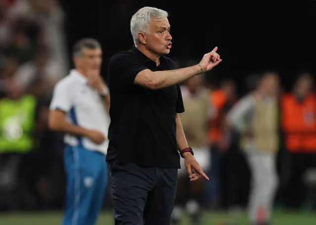 UEFA wszczęła postępowanie dyscyplinarne przeciwko Mourinho