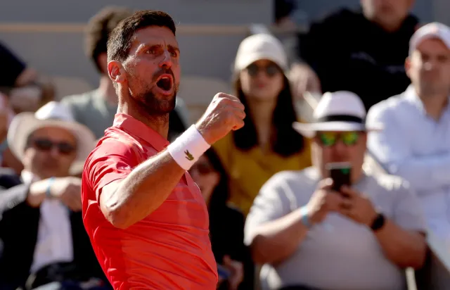 Djokovic awansował do 1/8 finału French Open. Serb ma szansę na pojedynek z Hurkaczem