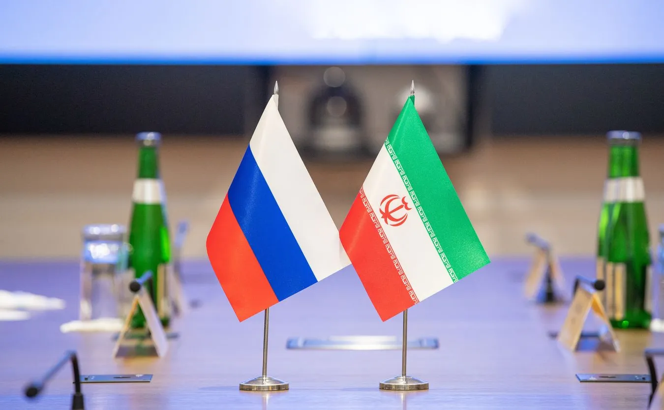 Flags,Of,Russia,And,Iran.,Flags,Of,The,Russian,Federation