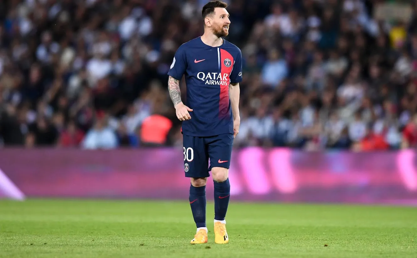 Messi zmienia klub! Zaskoczenie? "Potwierdzam, że idę do..."