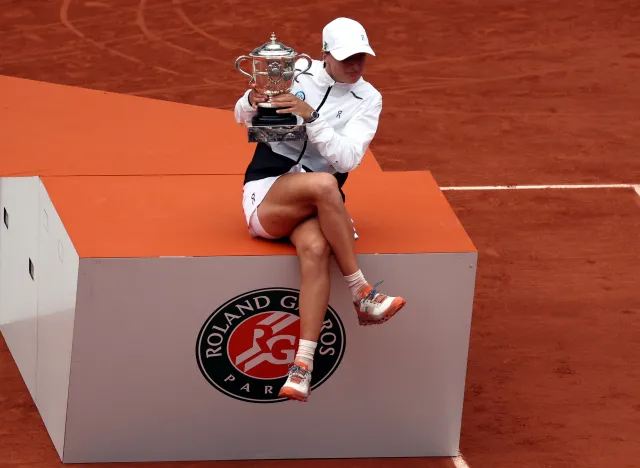 Iga Świątek - rzeczniczka Ukrainy, królowa Paryża, liderka rankingu WTA [SYLWETKA]