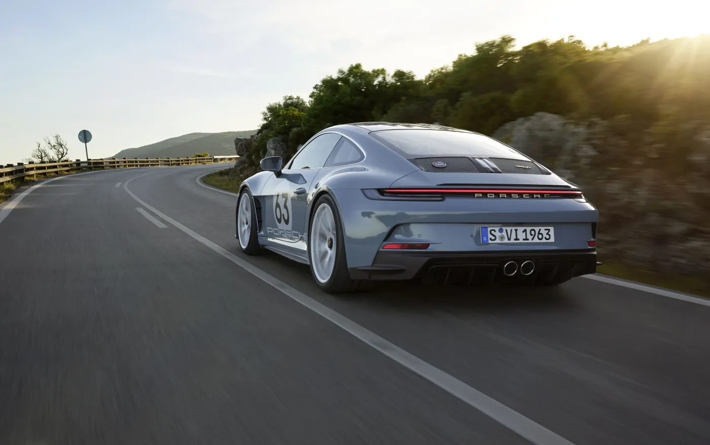 Nowe Porsche 911 S/T: fenomen na kołach