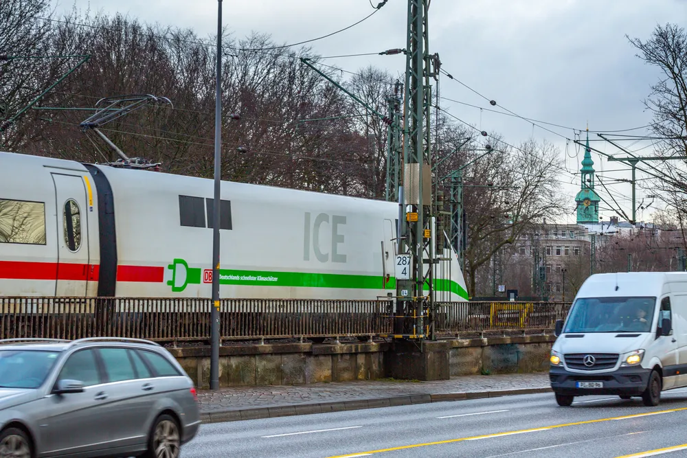 Paraliż kolejowy w okolicach Hamburga. Policja: Podpalenia motywowane politycznie